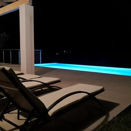 Sunset Sea View 1 فيلة