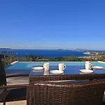 Villa Sunset Sea View 1 *