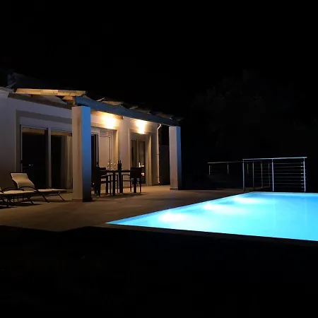 Villa Sunset Sea View 1 *